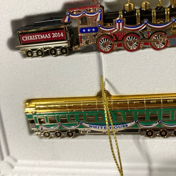 2014 White House Historical Association Box Train Set Christmas Ornaments - Picture 7 of 14